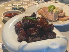 -穹六人间 people 6(岳阳路店)