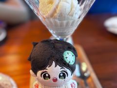-Chom Cafe and Restaurant