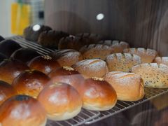 -沁屋面包店(人民东路店)
