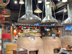 -破瓦寒窑·地摊烤羊排