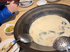 -陈大锅·岳阳鱼馆·地道岳阳菜(美食街店)