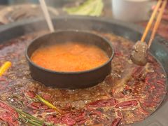 -黄潇洒老火锅(九眼桥宏济巷店)
