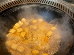 -锅老头海鲜铁锅炖
