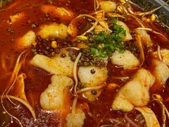 椒椒麻香鱼-渝是乎酸菜鱼(龙旗购物中心店)