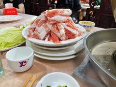 -鑫龙火锅城(环山路店)