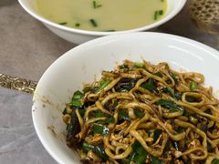 -三百碗宝应长鱼面(板仓街店)