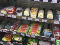 -全家便利店(虹井路店)