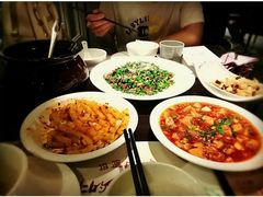 -舌尖上的食缘花园主题餐厅