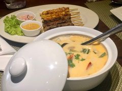 -Sala Thai Restaurant