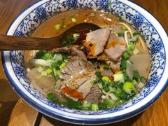 牛骨清汤牛肉面-白金成(珠江路店)