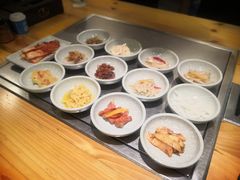 韩国特色风味小菜-金顺韩式烤肉·网红烤肉店(广利路店)