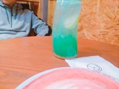 -新华里咖啡书吧(新华书店小寨店)