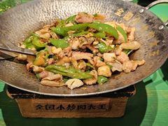 -费大厨辣椒炒肉(太平老街店)