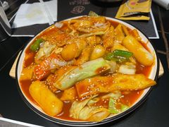 鱼饼炒年糕-博欧姆新派韩国料理·炸鸡(艾尚店)