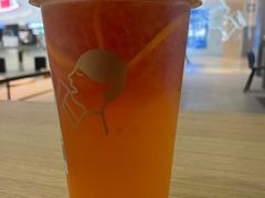 -喜茶(杭州滨江宝龙店)