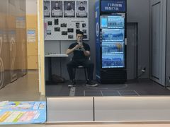 -乐刻运动健身(城西银泰店)