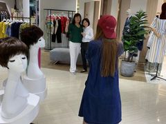 -LAQUEEN 时尚健康假发(万象城总店)