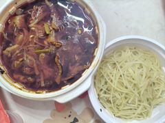 -有红鸡毛店·川菜(建设路店)