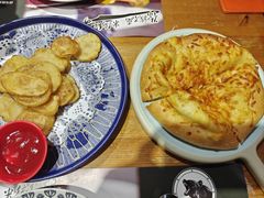 -米德维奇俄式西餐厅(西六道街店)