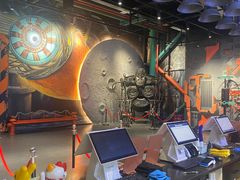 -极限PLAY运动娱乐新世界·团建派对潮玩休闲馆·室内蹦极高空游乐园