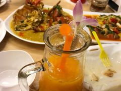 -J Daeng Seafood