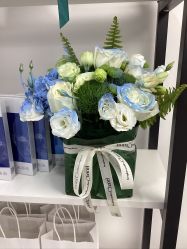 -韩美绣·骨相纹眉·洗眉美瞳线