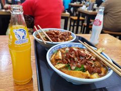 卤煮火烧-门框胡同百年卤煮(新街口店)