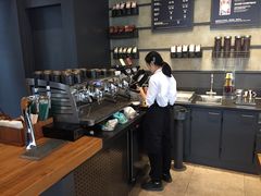 -星巴克臻选(成都太古里店)