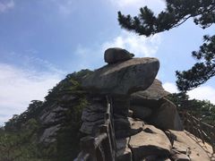 -罗田薄刀峰风景区