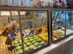 -Dough&Joe团憩(瑞虹天地月亮湾店)