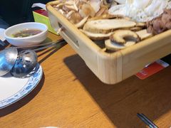 -宣威山野人家·云南菜·菌火锅(金碧店)