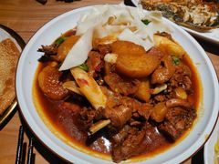 新疆大盘鸡-谷丽麦馕新疆菜·清真(步步高梅溪新天地店)