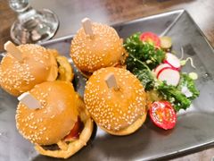 辣味沙沙鸡肉汉堡-bluefrog蓝蛙(恒隆广场店)