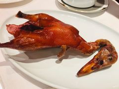 港式烤乳鸭-东富酒家(龙湖西溪天街店)