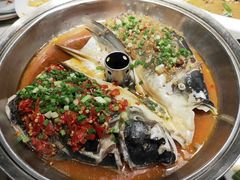 双椒有机鱼头-梁家大院•农家菜(昆山会展中心店)