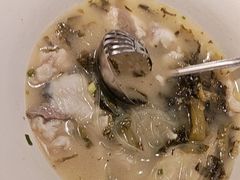 -严记小天府酸菜鱼(西四路店)