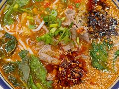 -云阿蛮云南生烫牛肉米线(奉贤路店)