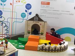 -绿城奇妙园双语日托(华茂悦峰园区)