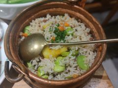 铜锅牛肝菌焖饭-一坐一忘云南菜(嘉里中心店)
