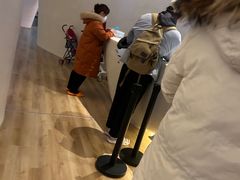 -涨巢·潮玩水疗局