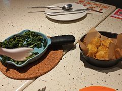 -必胜客(WOW中心城店)