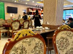 -鲁朗纳麦石锅鸡庄园