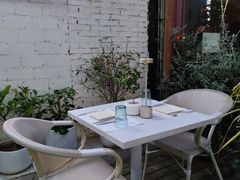 -春树下·树屋花房西餐厅(罍街AS1980店)