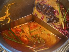 -廖掌柜·重庆鲜货火锅(上海首店)