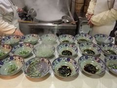 -老新隆牛肉锅贴(新街口店)