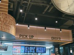 -达美乐比萨(红山店)