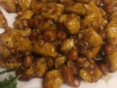 -金牌餐厅·天津菜·八珍豆腐·老爆三(瓷房子店)