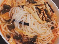-水平有限螺蛳粉(宏达大厦店)