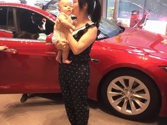 -TESLA 特斯拉(广州天环广场体验店)