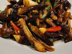 炒小黑鸡枞-半山腰·云南菜(侨福芳草地店)